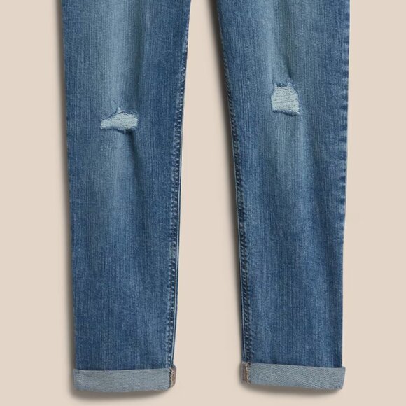 Brand New Banana Republic GIRLFRIEND MEDIUM WASH JEAN - Picture 6 of 16